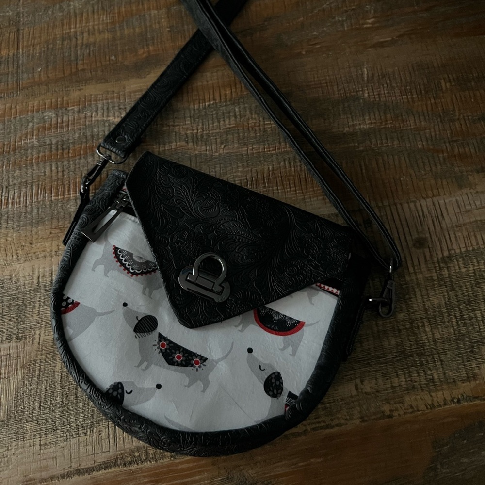 Handmade by ArtTrifecta Dachshund Print & Black Embossed Faux Leather Crossbody